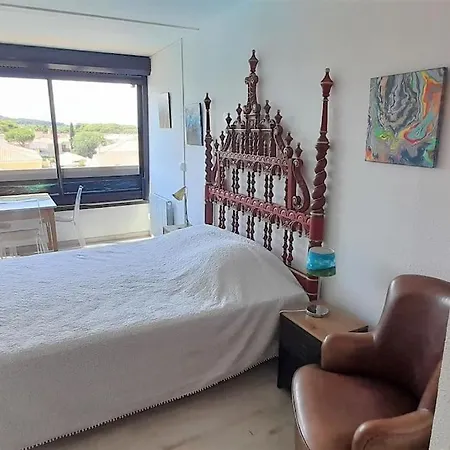 320, Port Vénus Au Village Naturiste * Agde